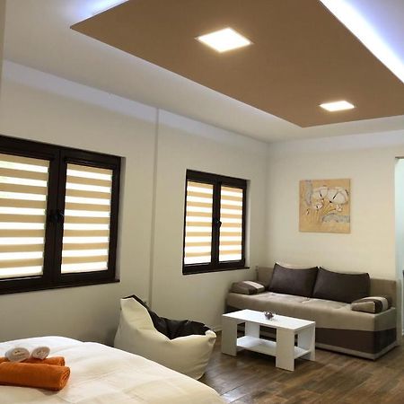 Apartmani Sarovic Tjentiste Zewnętrze zdjęcie