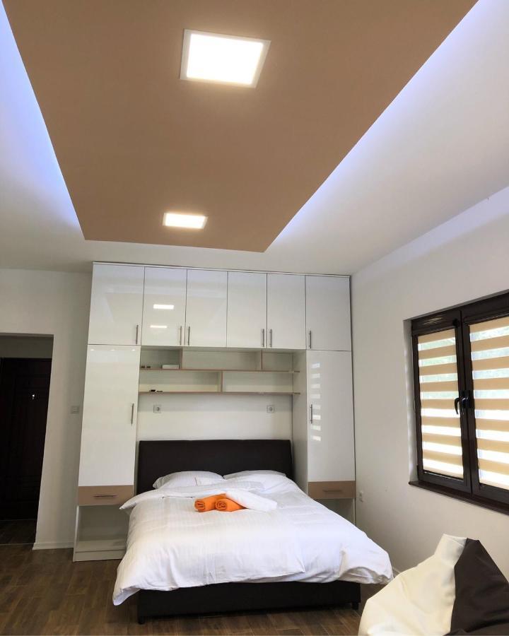 Apartmani Sarovic Tjentiste Zewnętrze zdjęcie